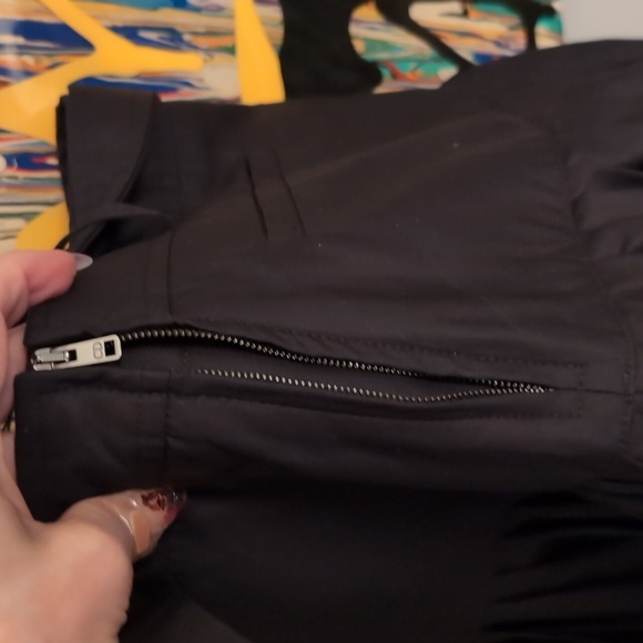 CHRISTIAN DIOR Black Flirty Drop Waist Cotton Mini Skirt w/ Pleats&belt Size 6 - Picture 13 of 14